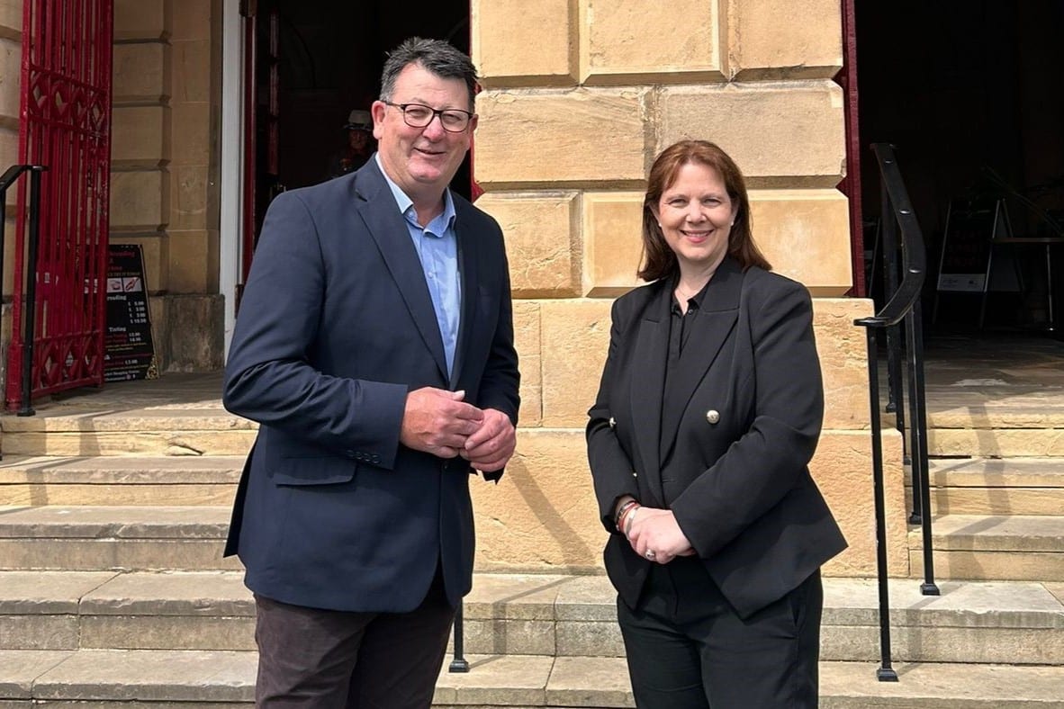 Mayor Claire Ward and Cllr Paul Peacock in Newark for a visitor economy visit