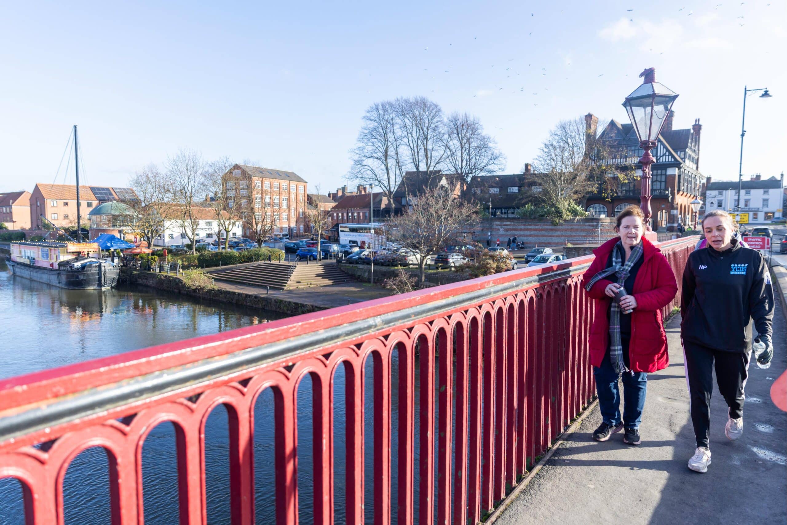 Mayor Claire Ward and Natalia Postlethwaite of You Can Do Sport on The Loop between Holme and Kelham.
