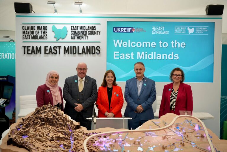 Mayor Claire Ward (centre) with Nottingham City Council leader Cllr Neghat Khan, Nottinghamshire County Council leader Cllr Mick Barton, Derbyshire County Council leader Cllr Alan Graves and Derby City Council leader Cllr Nadine Peatfield at UKREiiF 2026 (l-r).