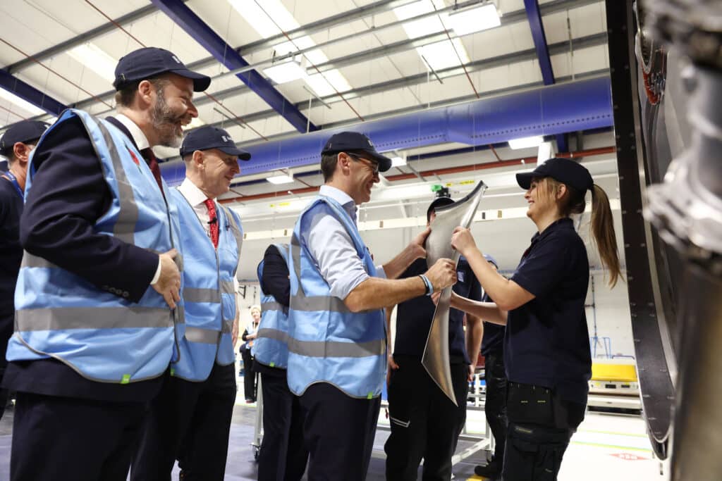 Prime Minister Andy Burnham, John Healey, Chancellor of the Exchequer and Jonathan Reynolds, Secretary of State for Business, Innovation, Science and Trade visit Rolls Royce Learning and Career Development Centre.