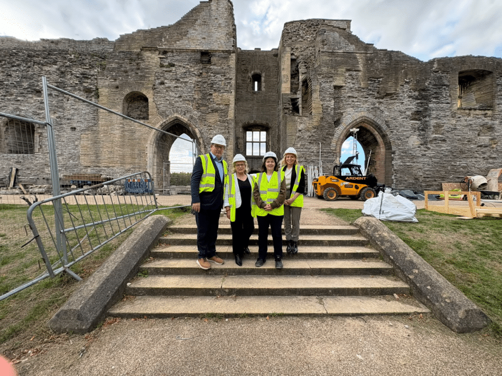 Mayor Claire joins partners from Newark & Sherwood District Council at Newark Castle to mark EMCCA's investment in the project.